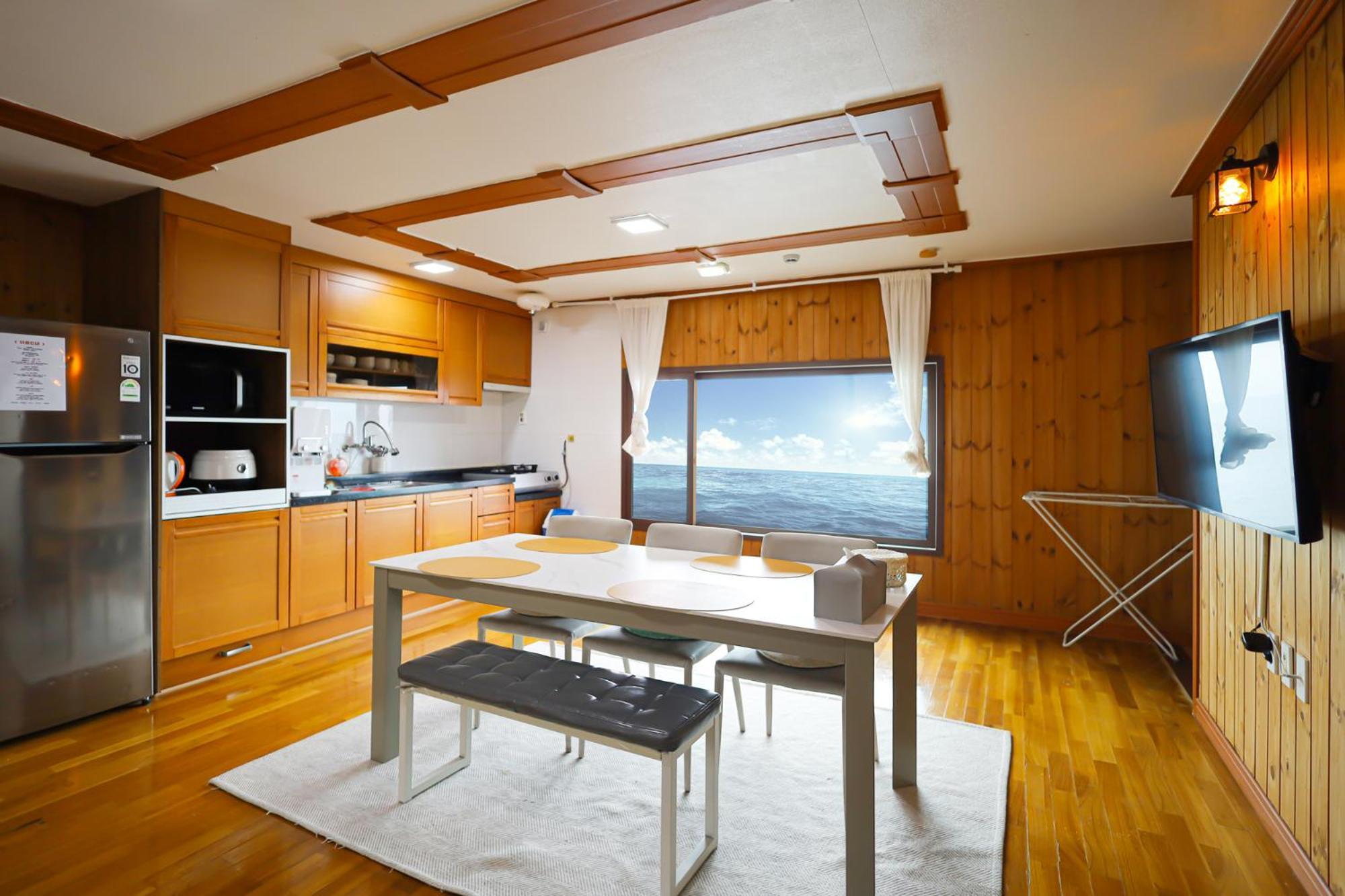 Fantastic Ocean View Sydney Hotel Jeju Buitenkant foto