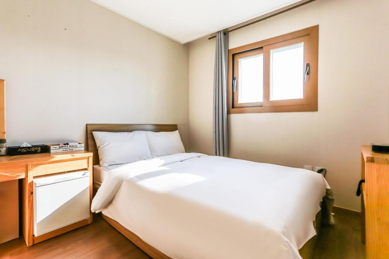 Fantastic Ocean View Sydney Hotel Jeju Buitenkant foto